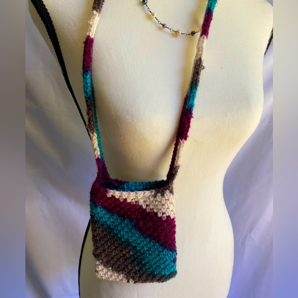 NEW; Hand crocheted cross body cell phone pouch